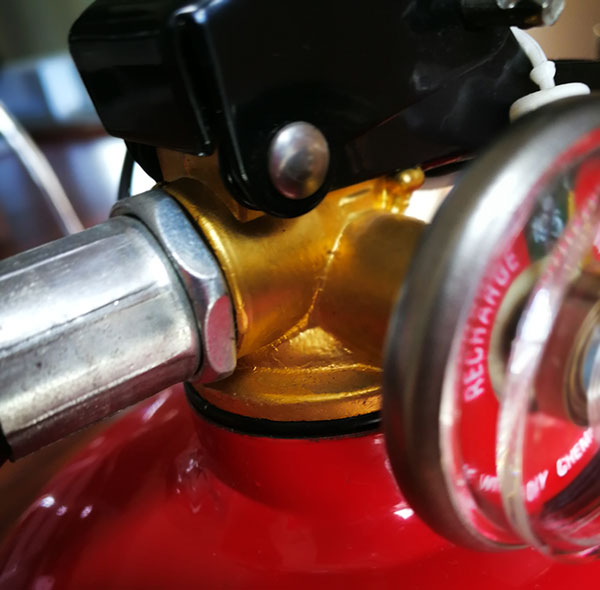 Direktverkauf der Fabrik 4kg BSI EN3 bescheinigte trockenen PulverFeuerl&ouml;scher 2